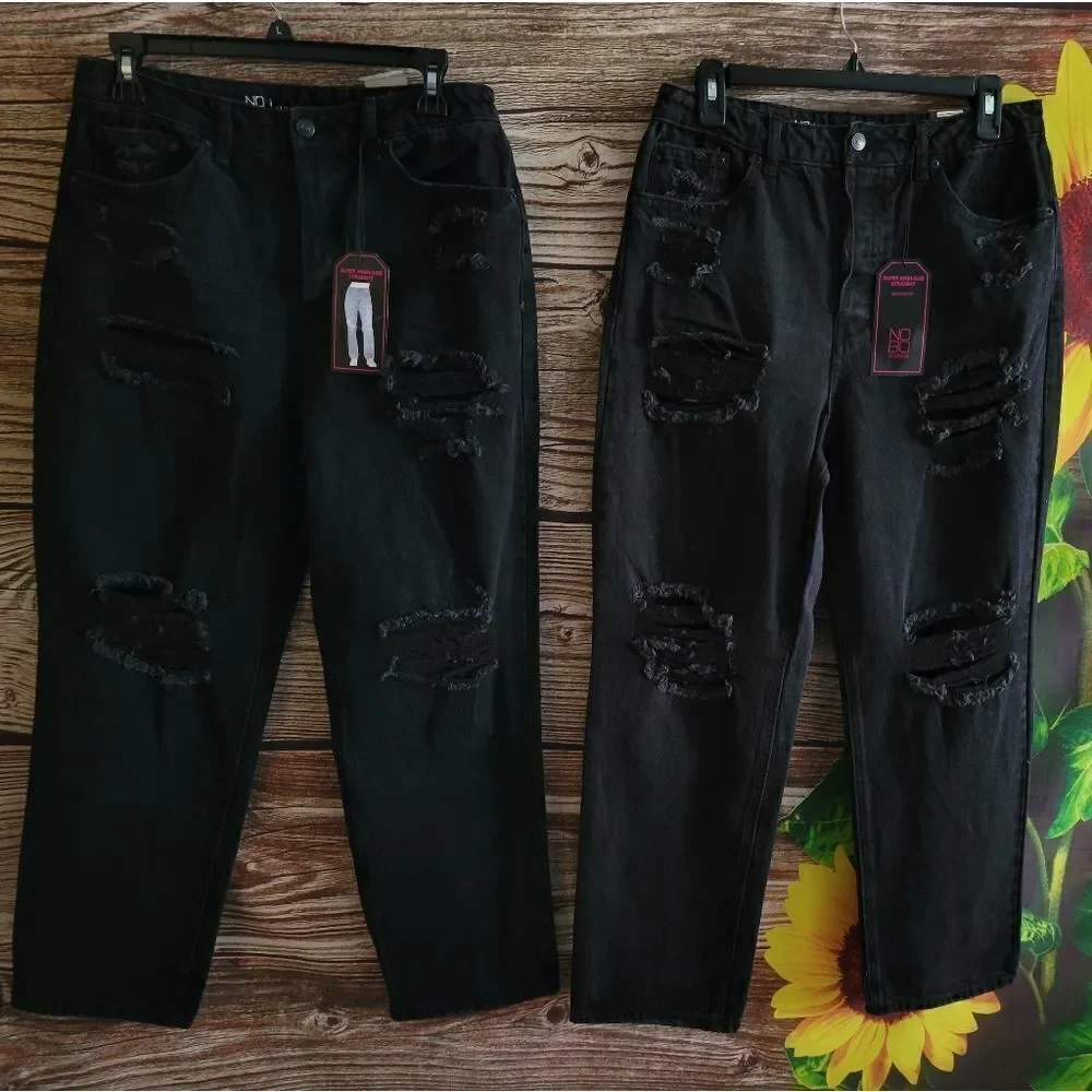 No Boundaries 2 pair Woman's super high rise jeans NWT - Picture 1 of 7